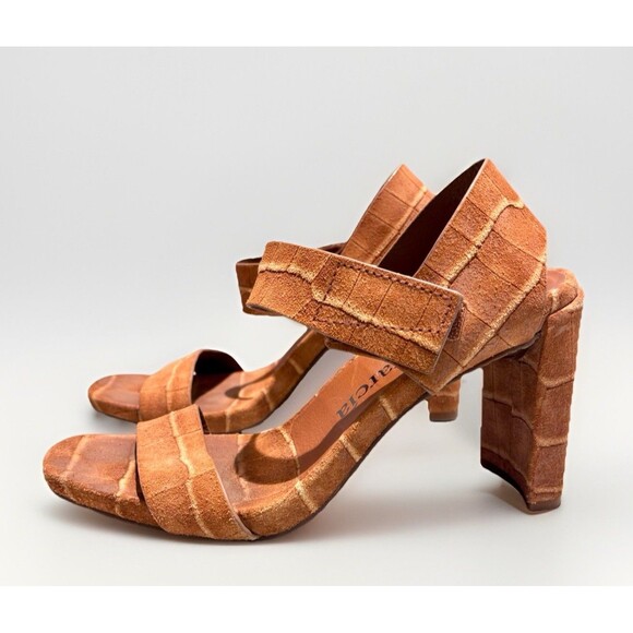 Pedro Garcia Brown Suede Block Heel Sandal Women’s Size 38.5 (US 8.5) - Picture 1 of 10